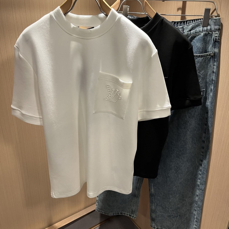 l0vis Vvtt0n t-shirt